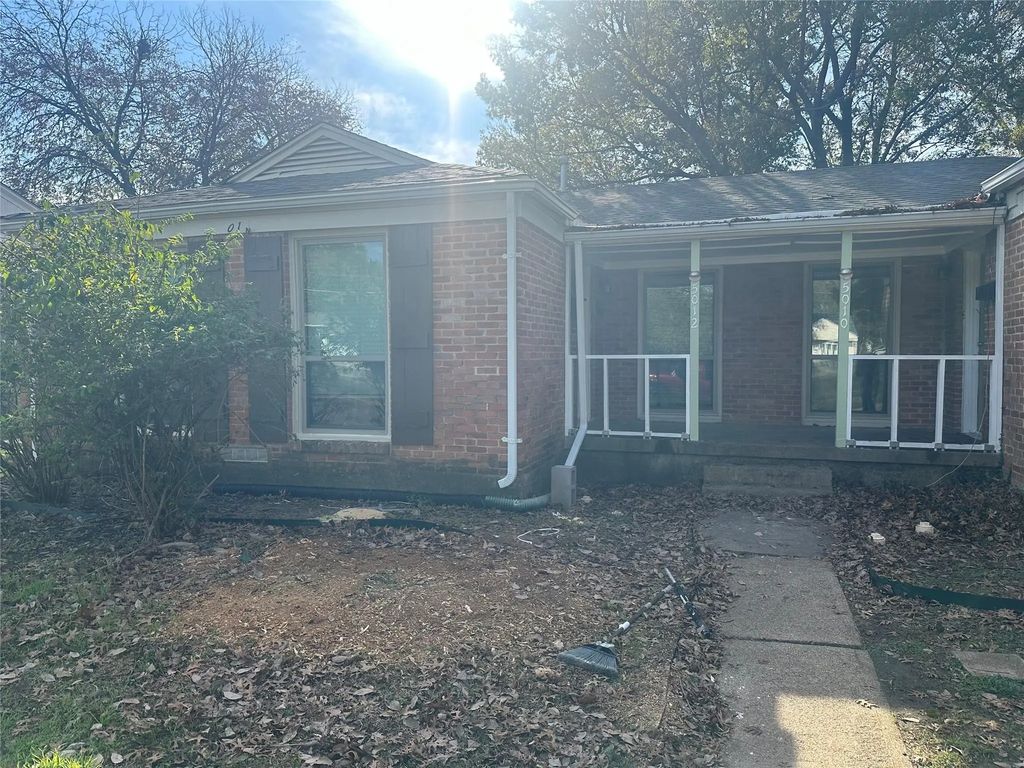 5012 W University Boulevard, Dallas