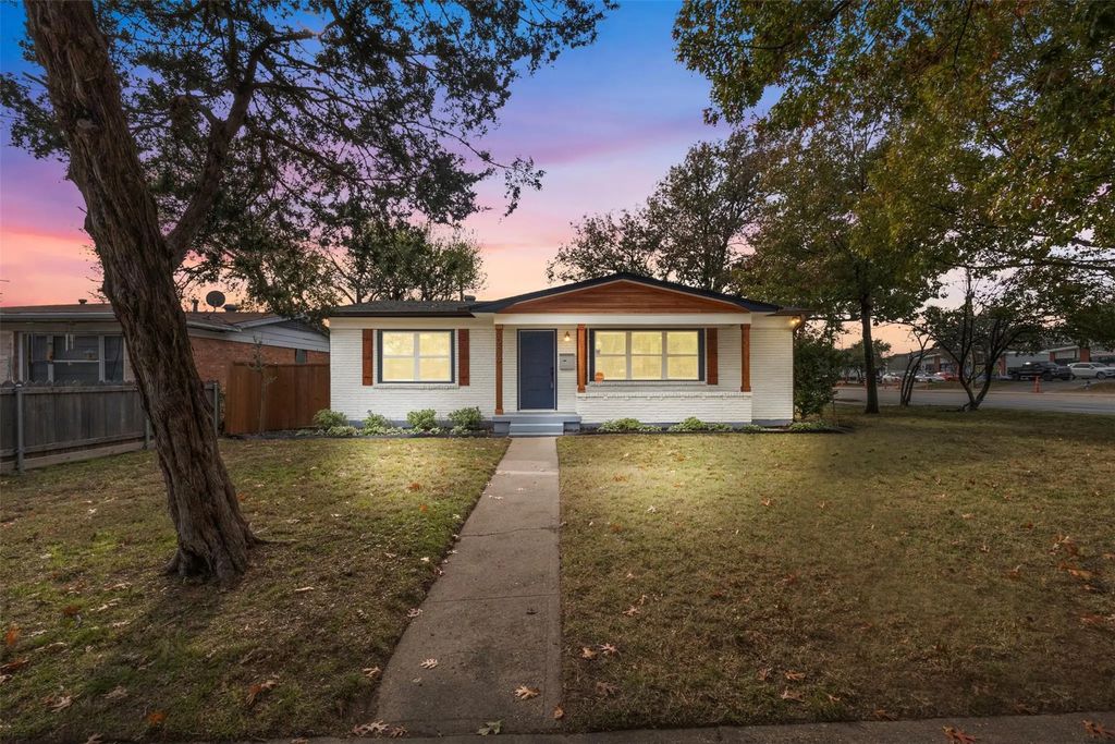 10879 Cassandra Way, Dallas