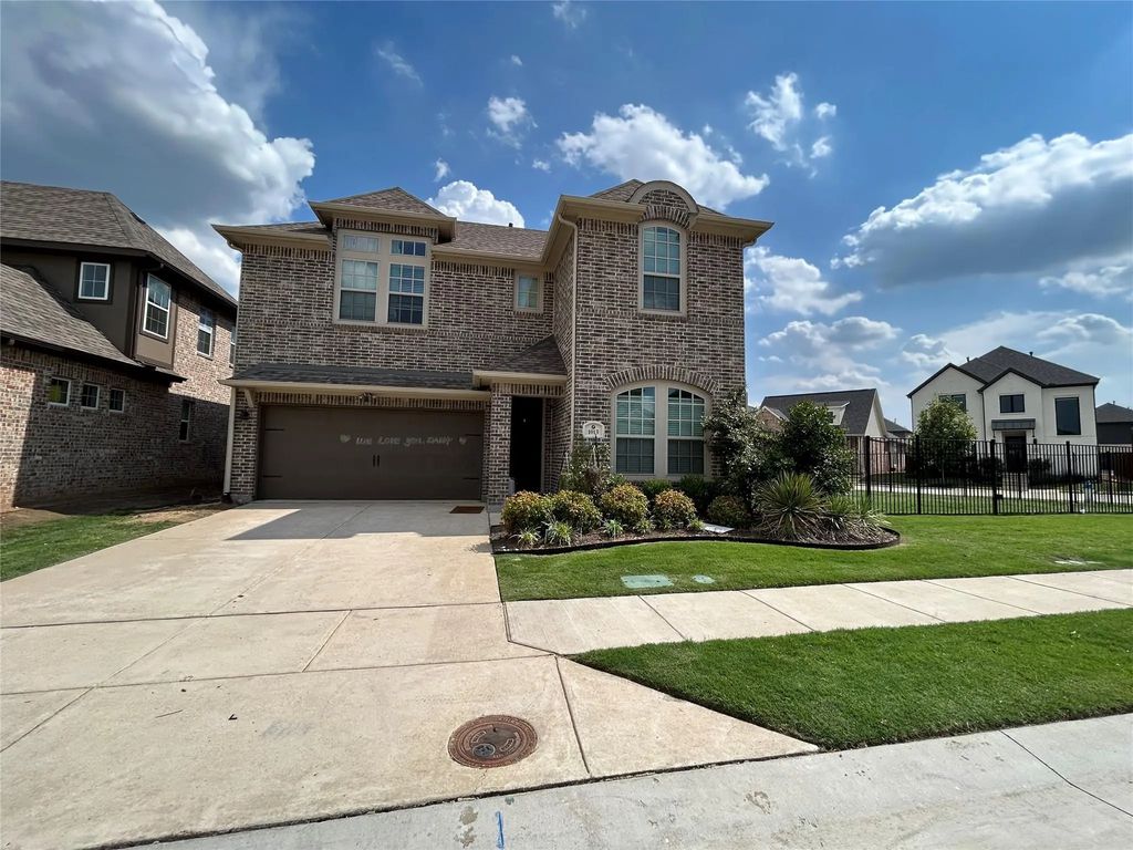 1013 Rebecca Drive, Allen