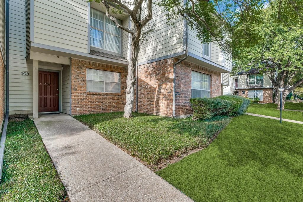 2535 Wedglea Drive 108, Dallas