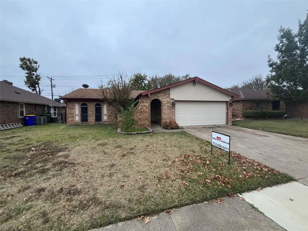 5916 Birchill Road, Watauga