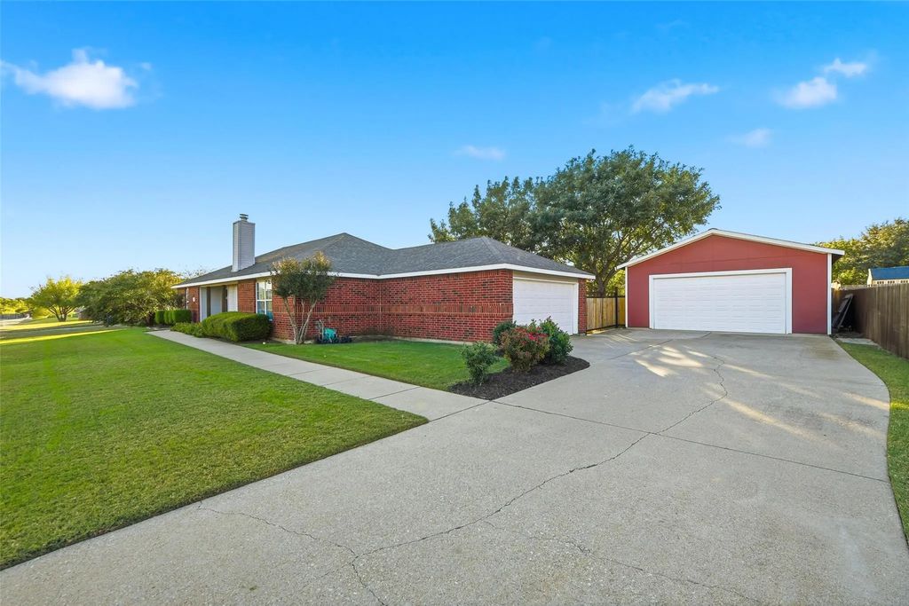1021 Scenic Drive, Justin
