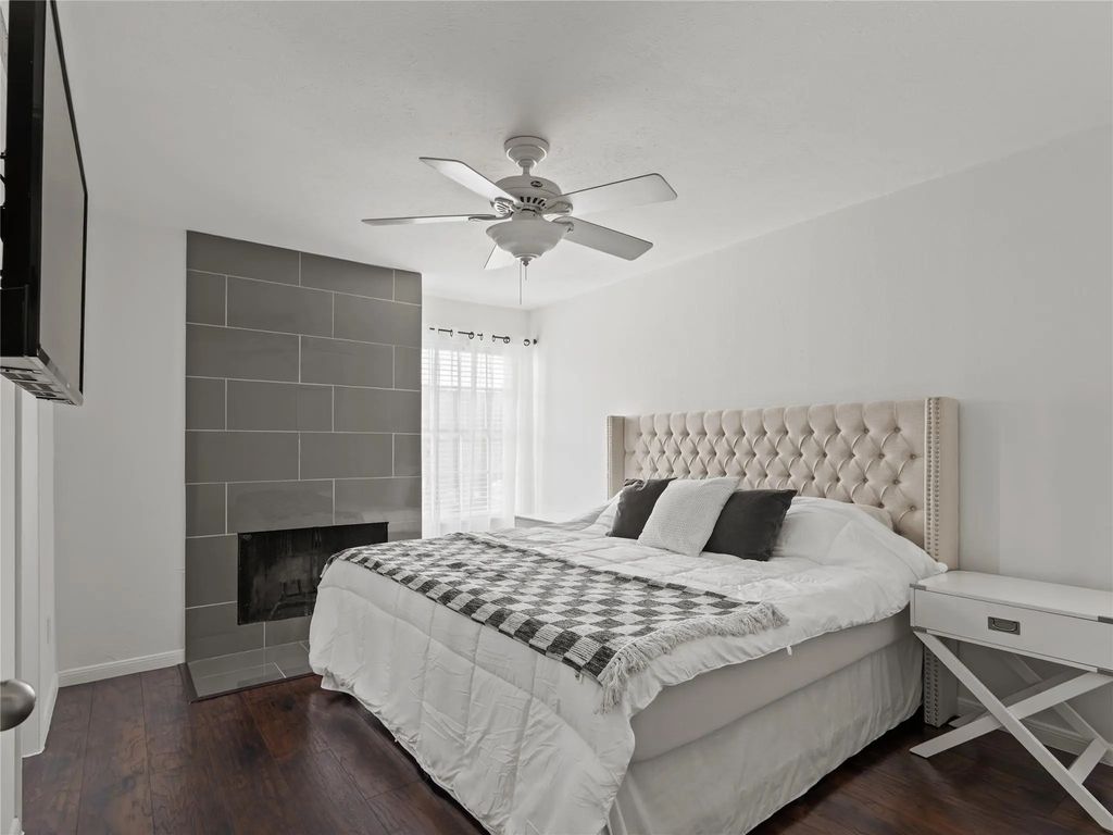 5757 Martel Avenue B11, Dallas