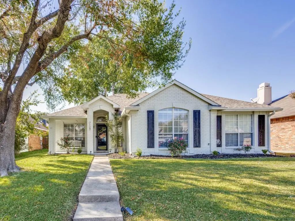 7129 Sample Drive, The Colony