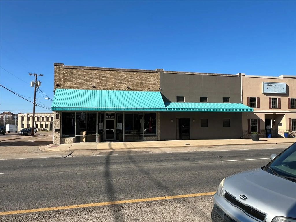 102 S Main Street 102 And 104, Cleburne