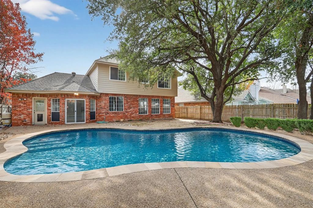 6114 Pinwood Circle, Arlington