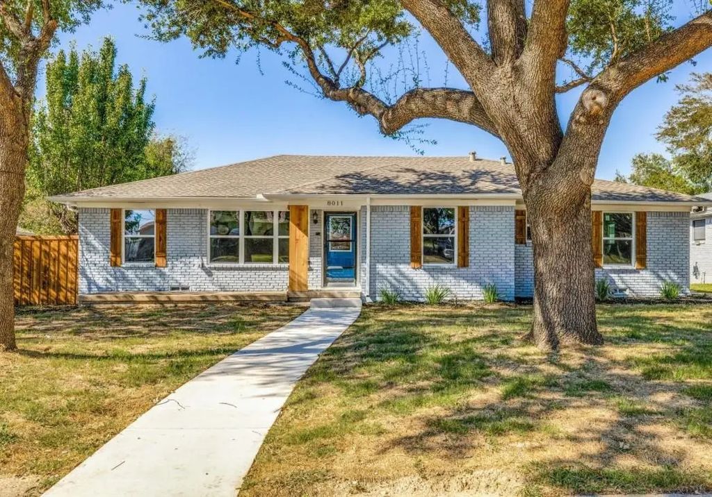 8011 Woodhue Road, Dallas