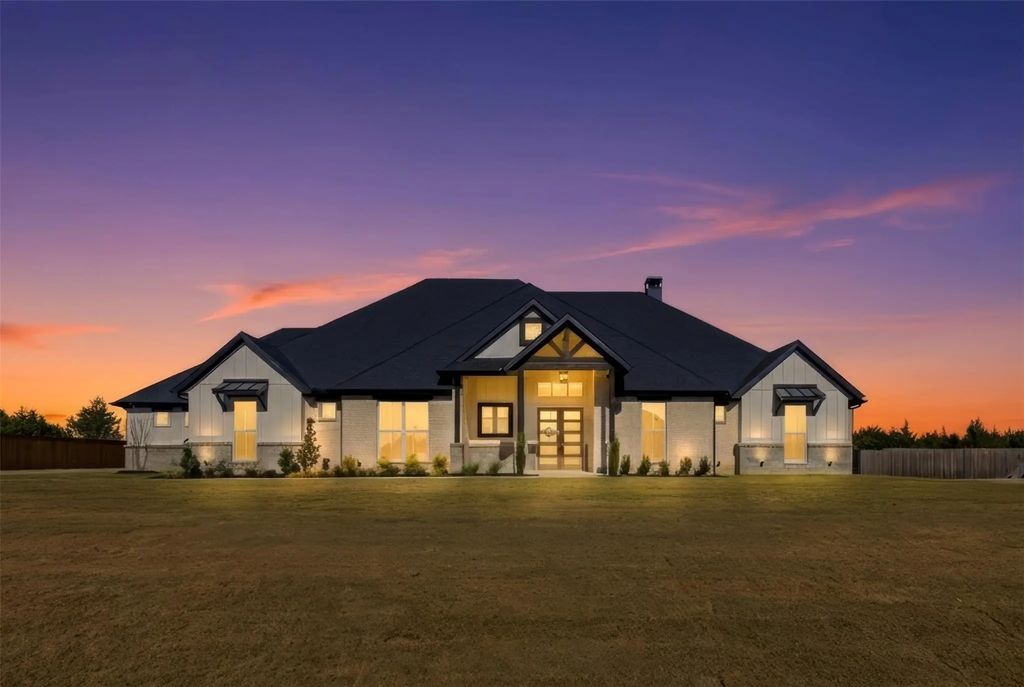 1431 Westgrove Lane, Waxahachie