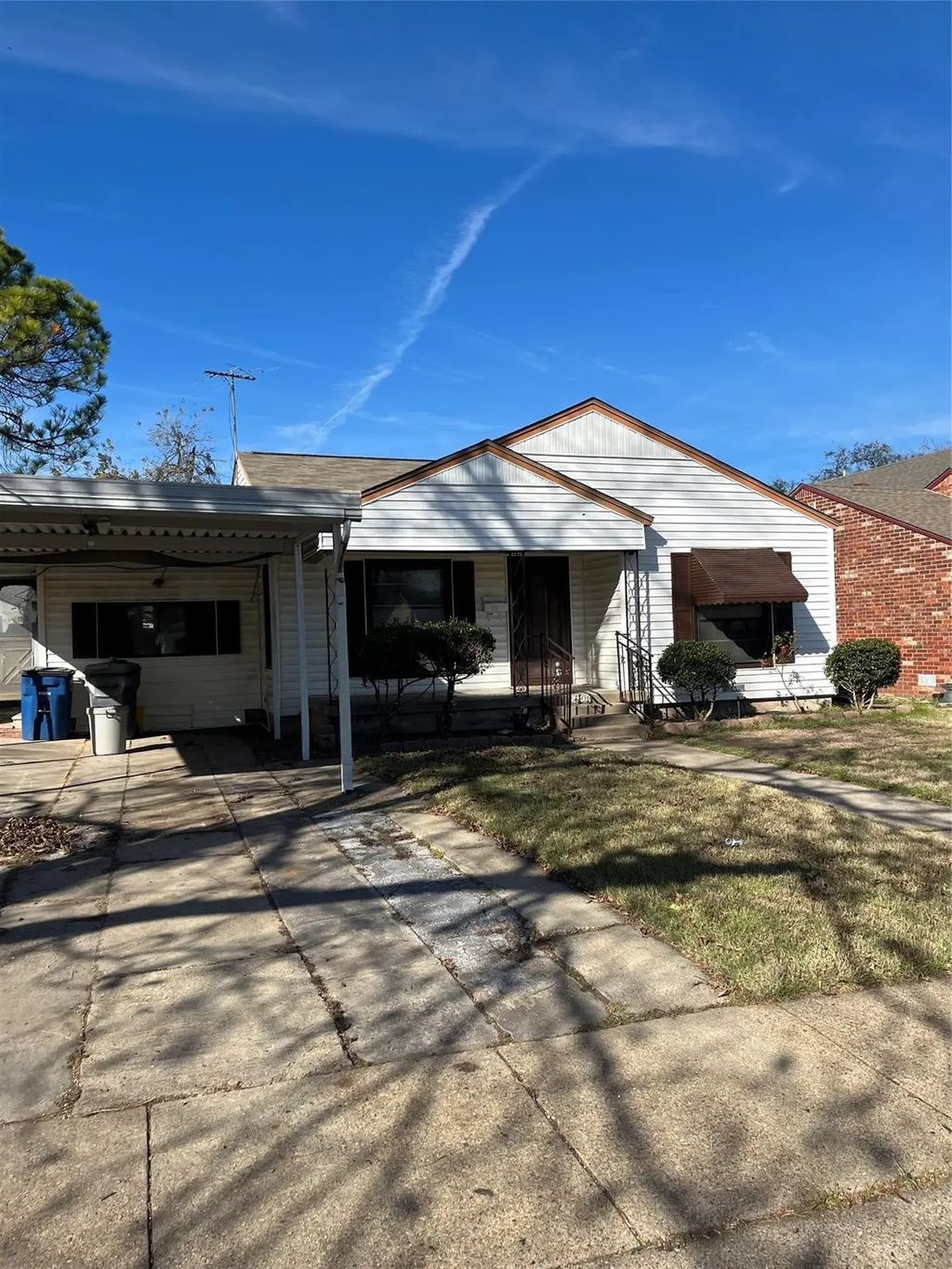 2407 Volga Avenue, Dallas
