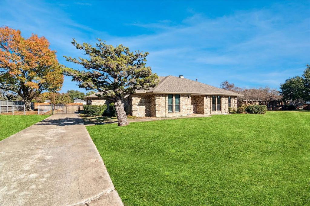 505 Horizon Ct, Murphy