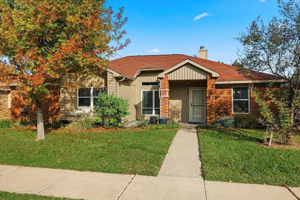 628 Coats Street, Coppell