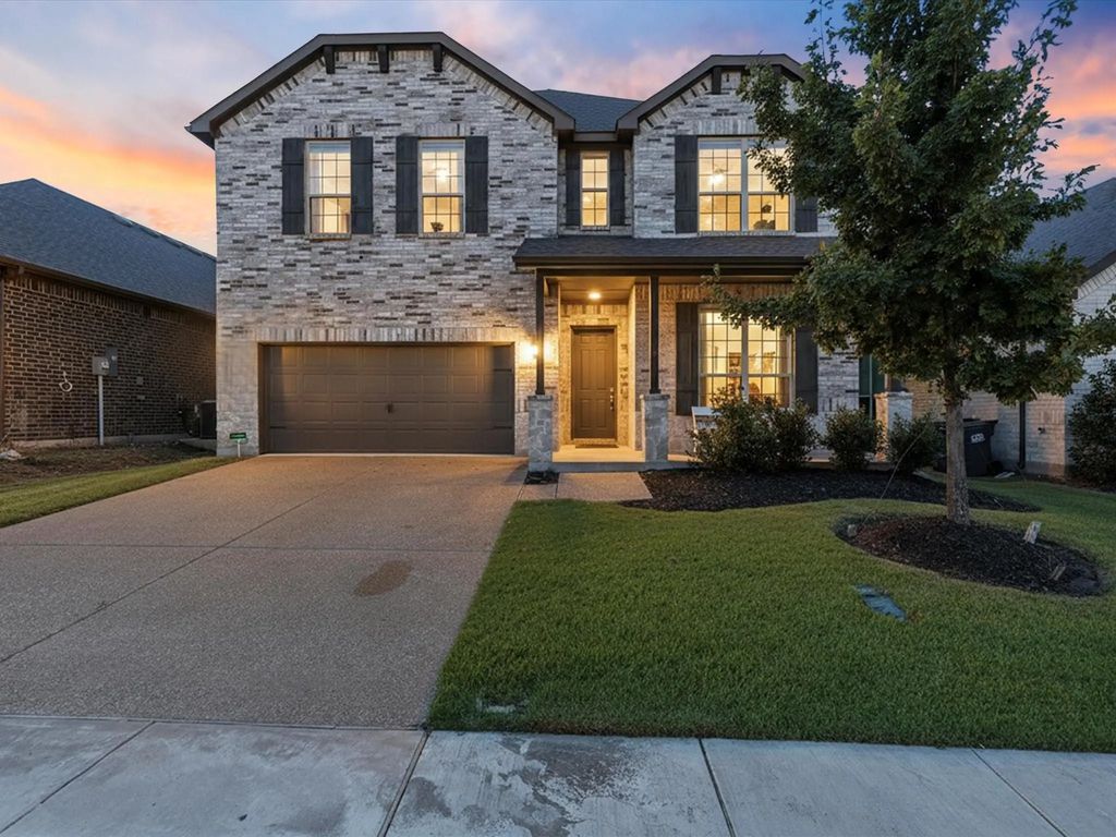 204 Miramar Avenue, Melissa