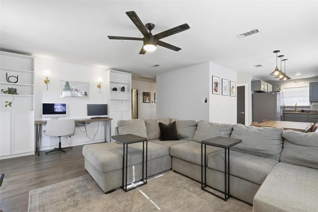5368 Wonder Drive, Fort Worth
