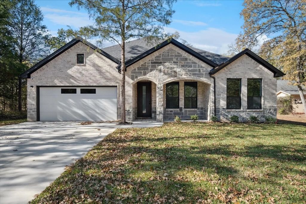 207 Driftwood Drive, Trinidad