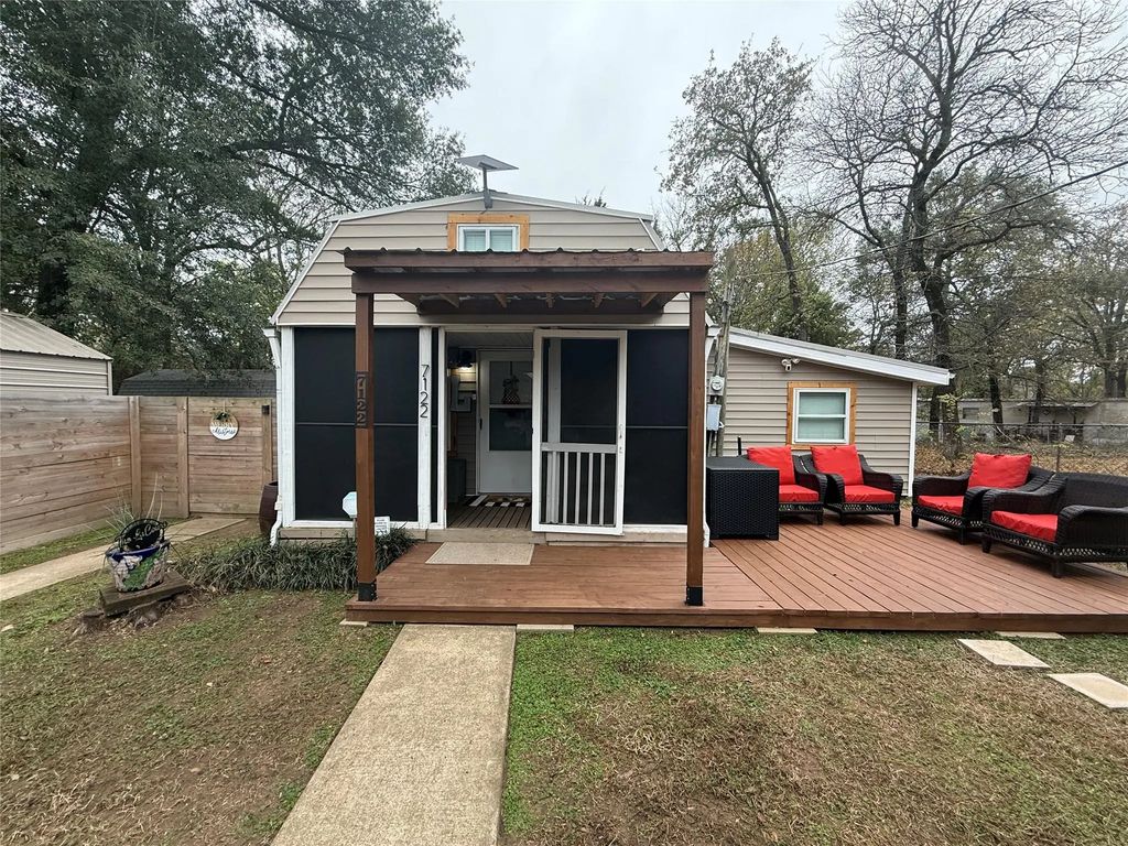 7122 Blackhawk Drive, Mabank