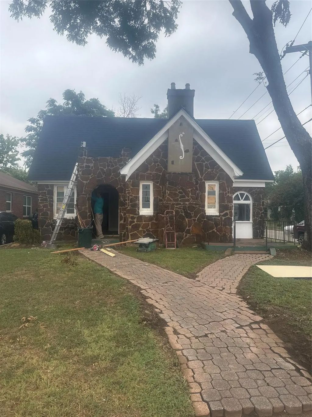 2435 Romine Avenue, Dallas