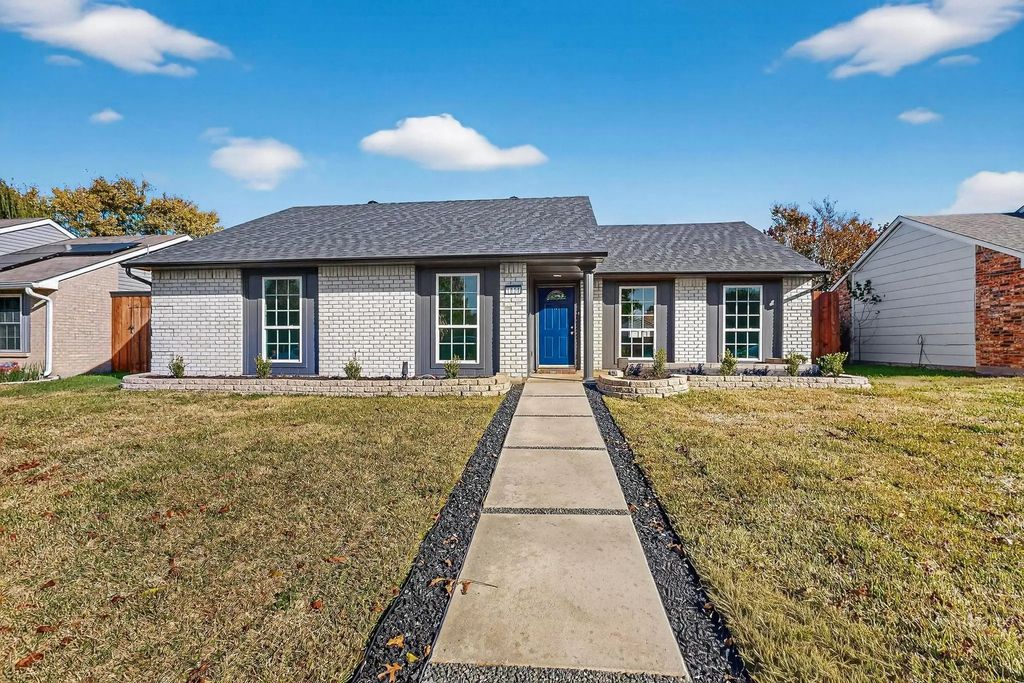 1606 Rahall Street, Garland