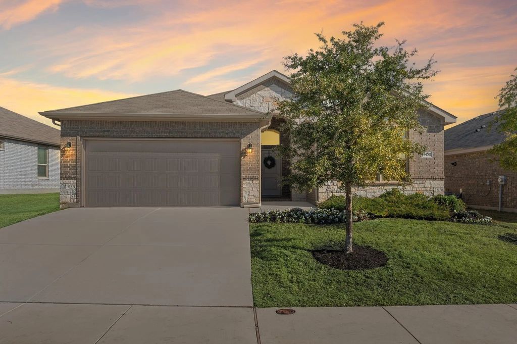11432 Leeson Street, Fort Worth