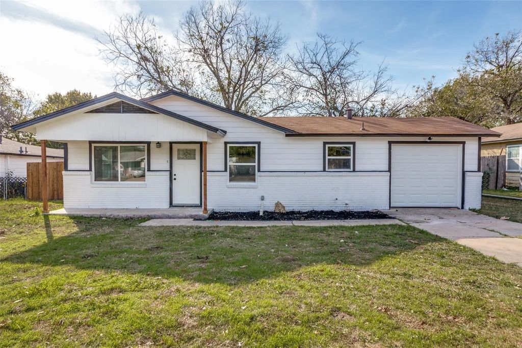 5228 Stanley Keller Road, Haltom City