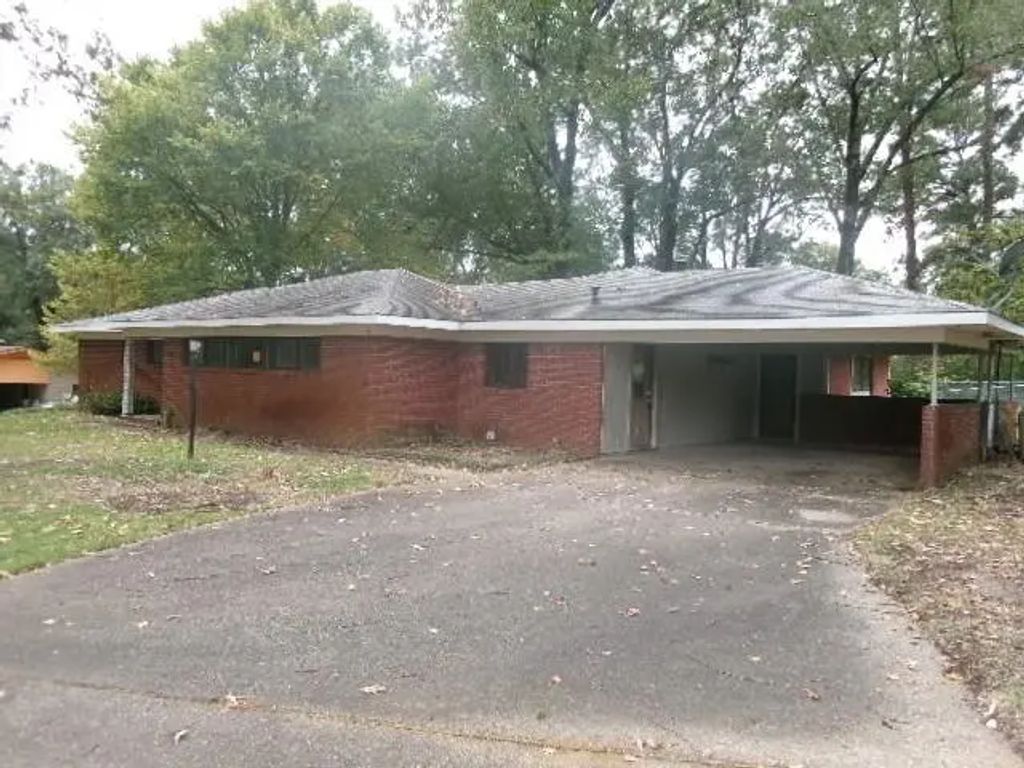 18 Lake Forest, Shreveport