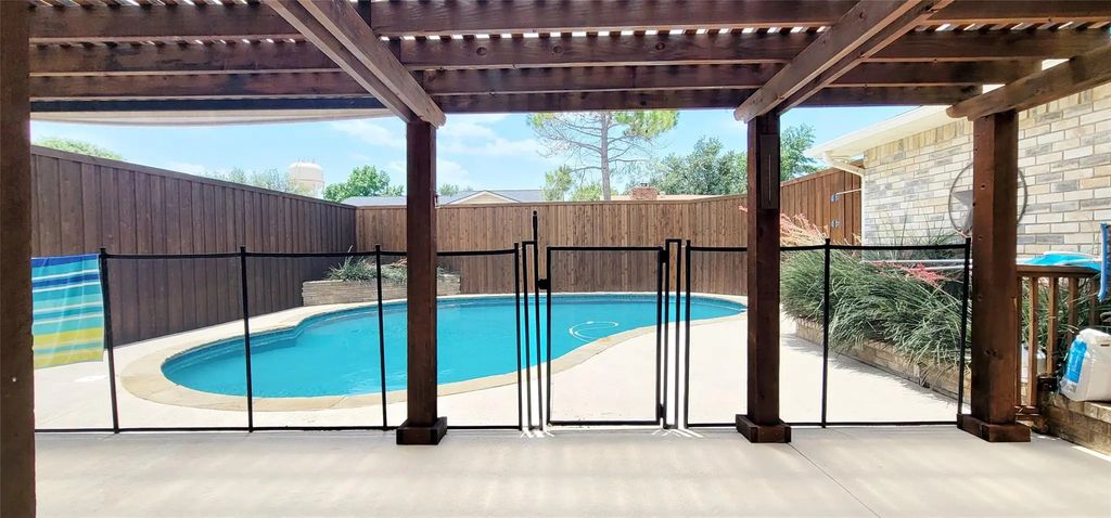 5233 Reed Drive, The Colony