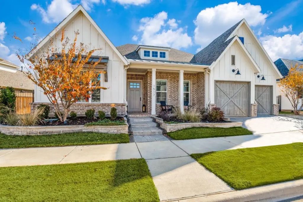 1517 Viridian Park Lane, Arlington