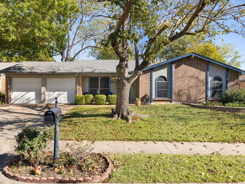 6508 Paula Court, North Richland Hills