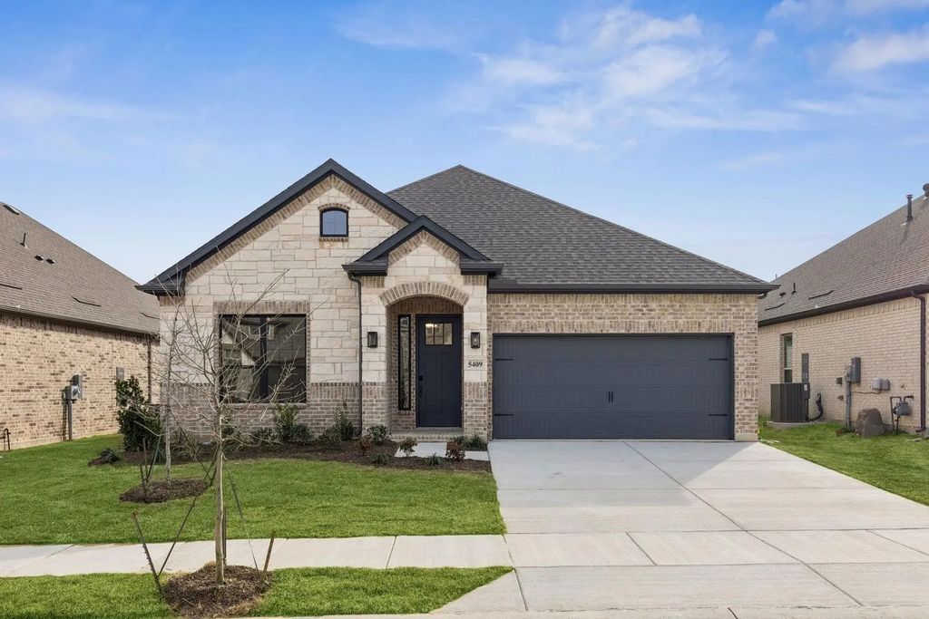 5409 Bardwell Drive, Denton
