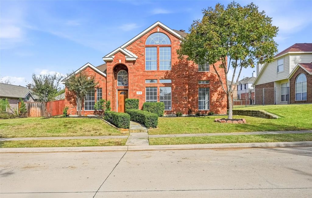 413 Cody Lane, Lewisville