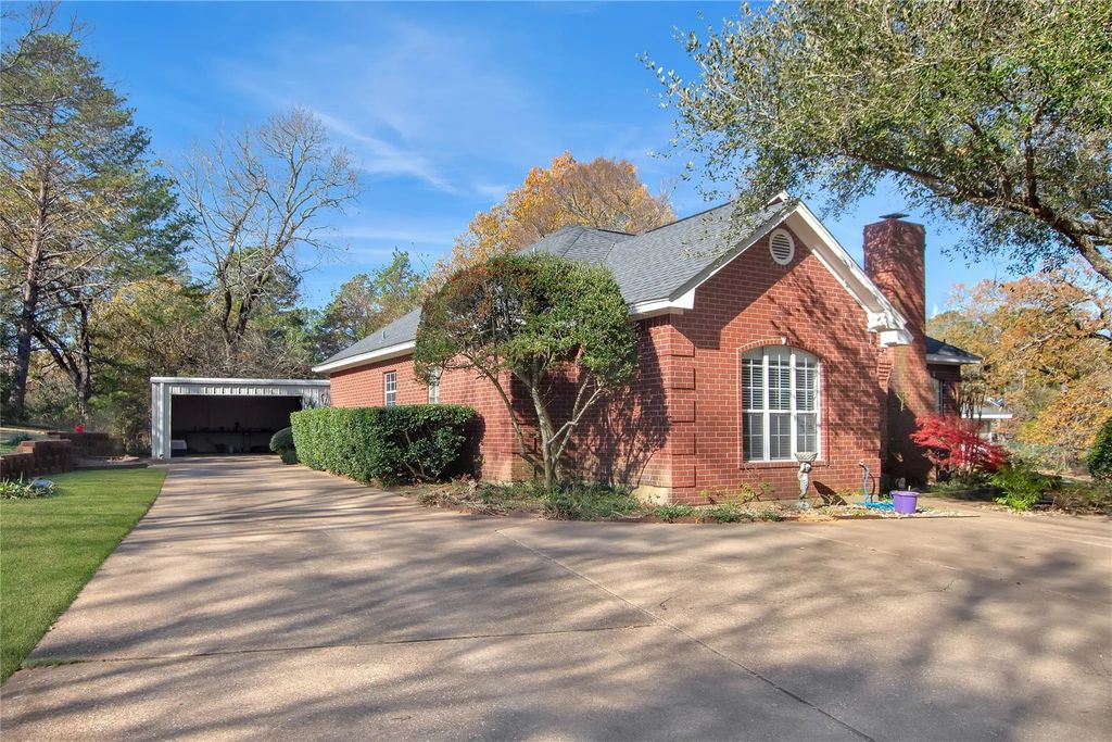 11941 County Road 4107, Lindale
