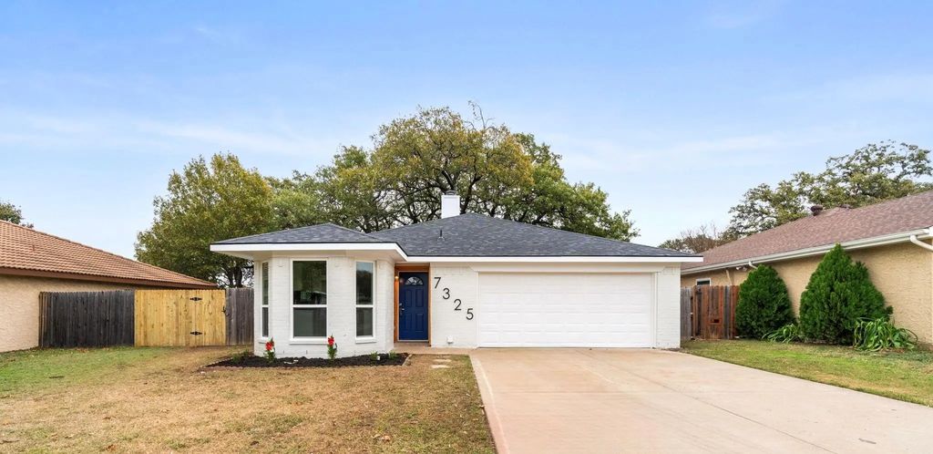7325 Nantucket Drive, Forest Hill