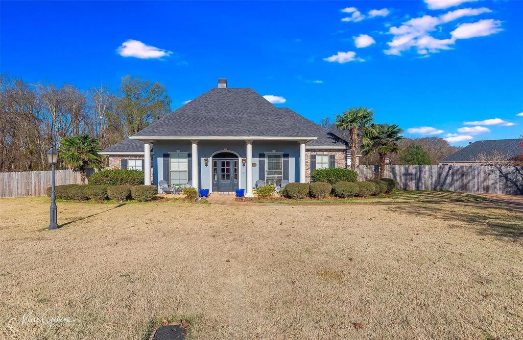 110 Piccadilly Circle, Bossier City