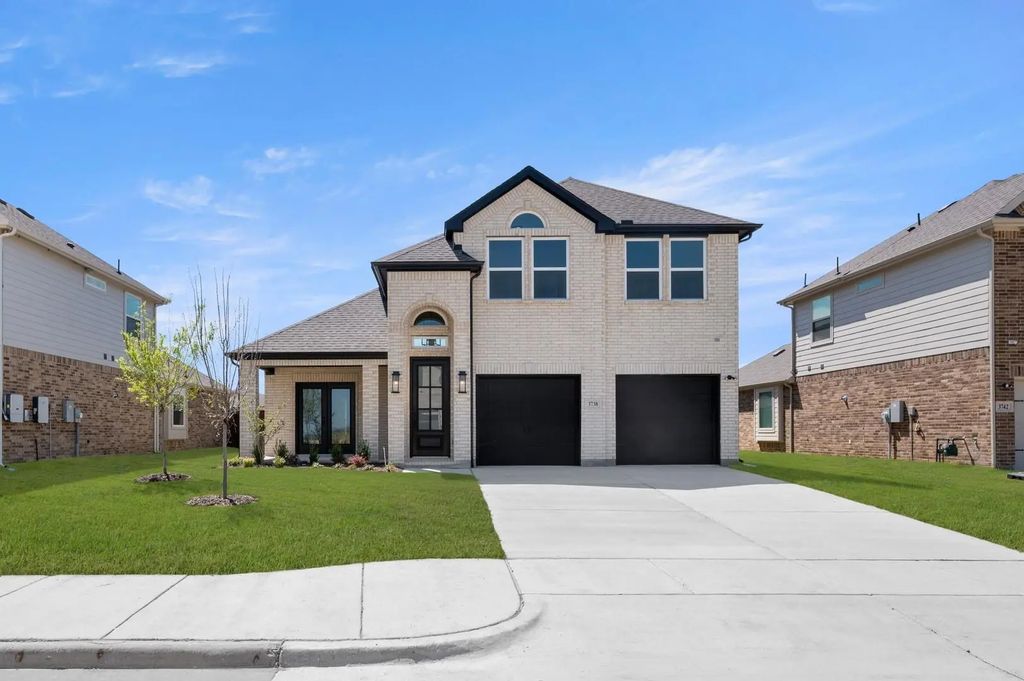 3738 Milwaukee Avenue, Midlothian
