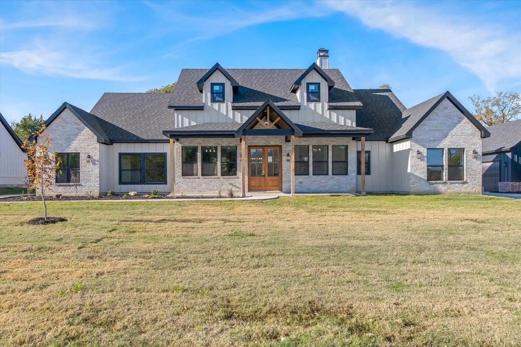 340 Dalton Road, Canton