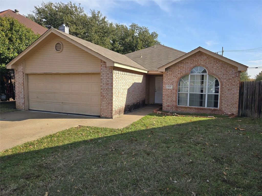 5537 Four Winds Drive, Arlington