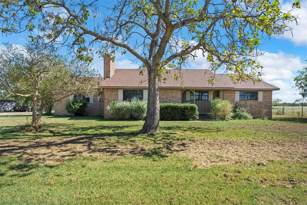 126 County Road 173, Marlin