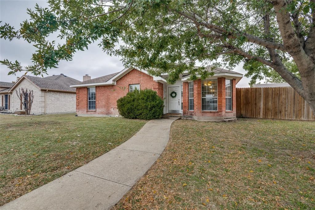 7205 Airline Drive, Rowlett