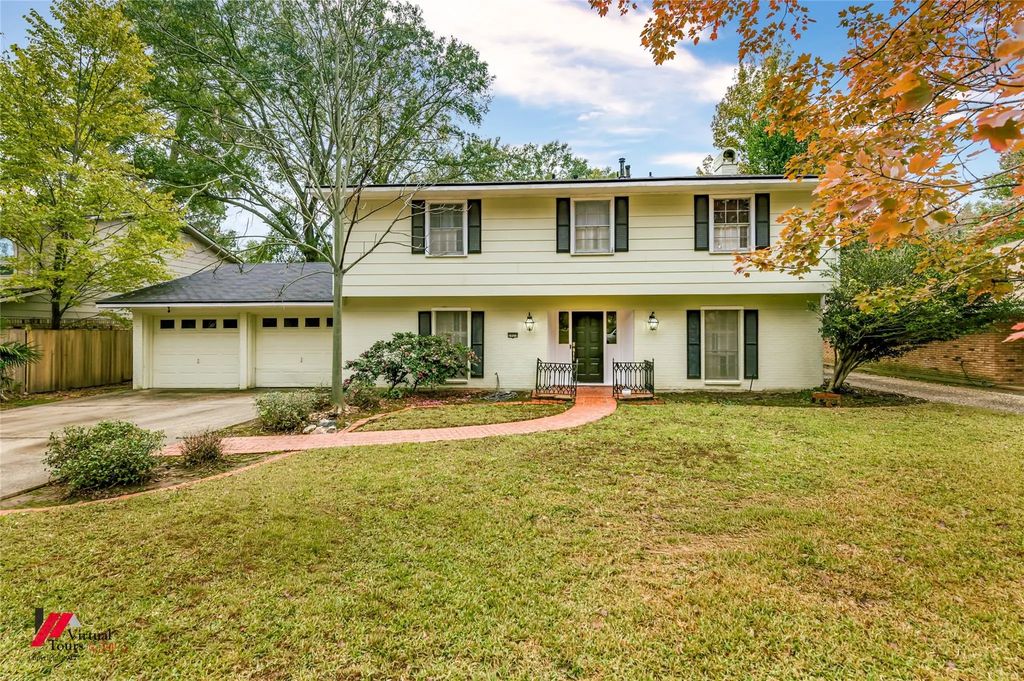 2025 Pitch Pine Drive, Shreveport
