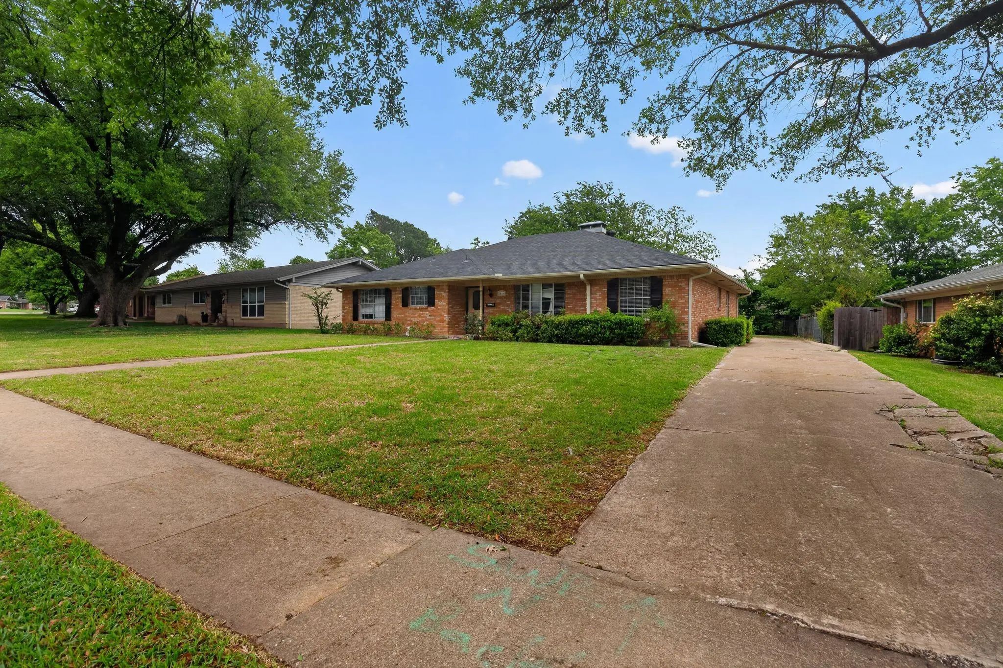Photo of Listing #21127135