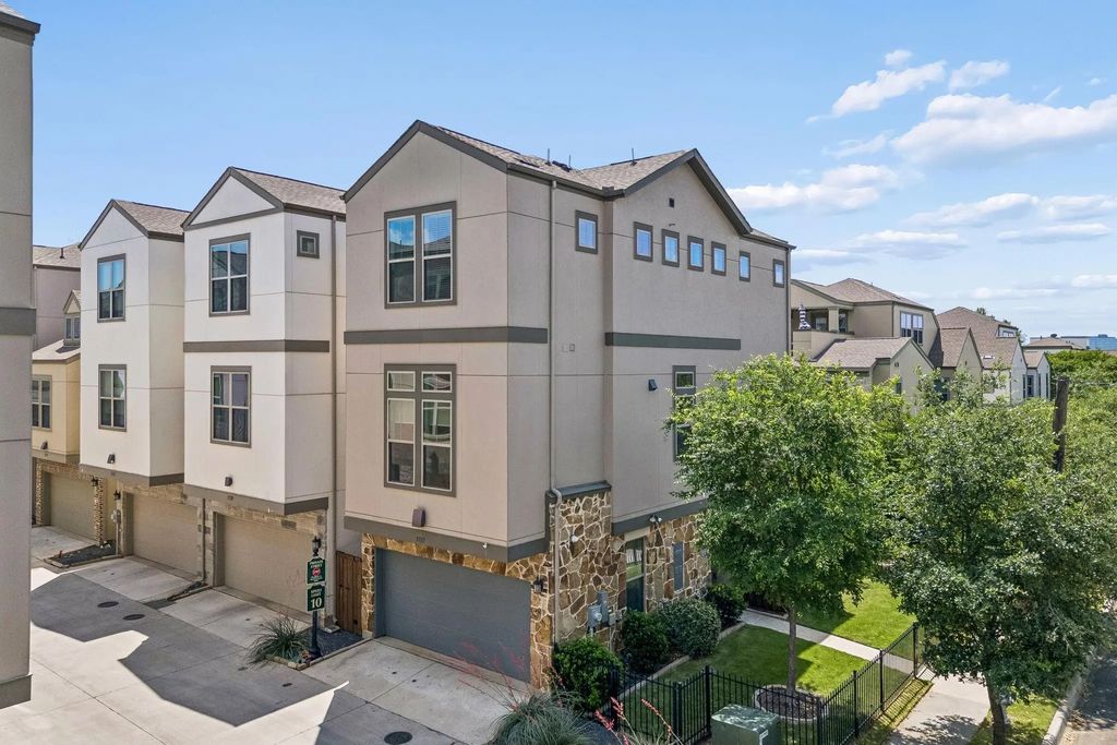 5337 Laurel Branch Drive, Dallas