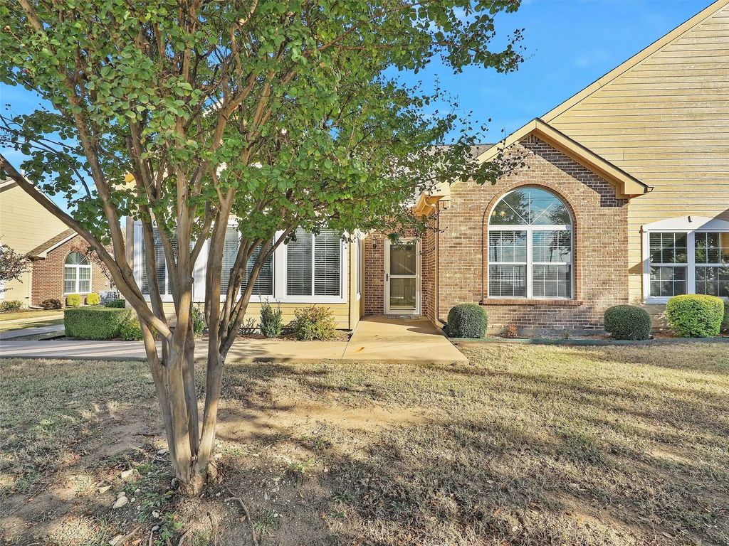 2601 Marsh Lane 124, Plano