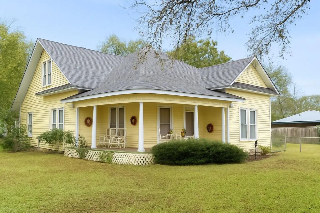314 Cockerell Street, Eustace