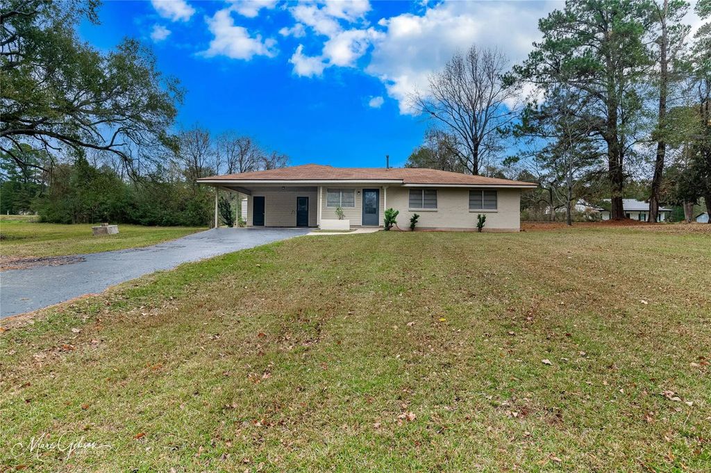 774 Chandler Road, Haughton