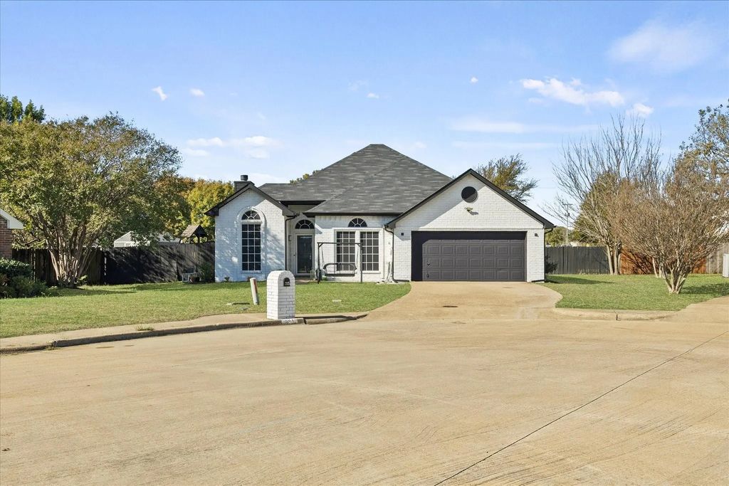 215 Parkway Court, Rockwall