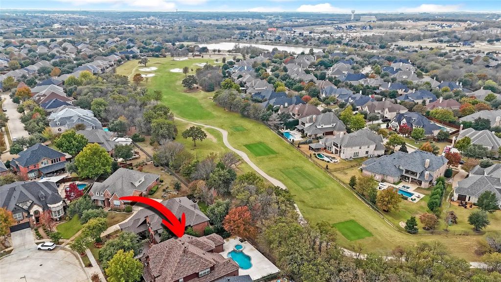 8709 Thompson Drive, Lantana
