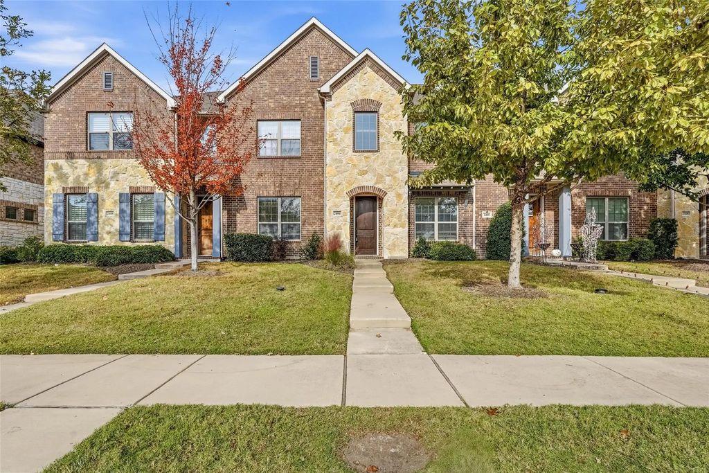 2404 Jameson Lane, McKinney
