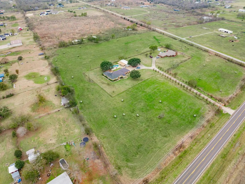 5612 E State Highway 243, Kaufman