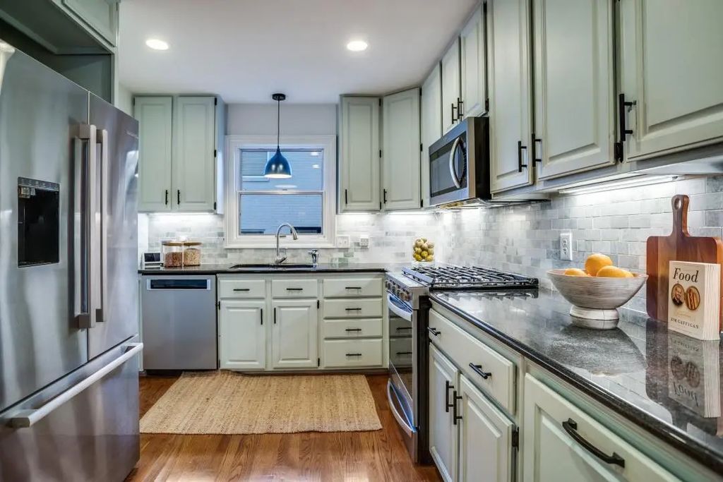 7515 Marquette Street, Dallas
