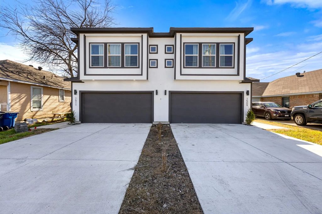 1511 S Barry Avenue, Dallas
