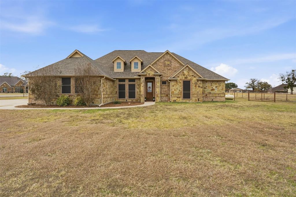 138 Atlee Drive, Weatherford